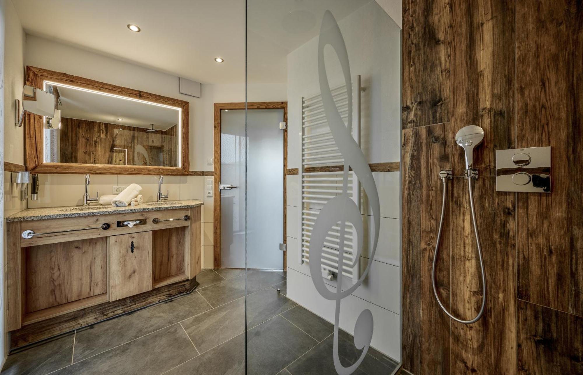 Wellness & Naturhotel Tonihof Langdorf  Buitenkant foto